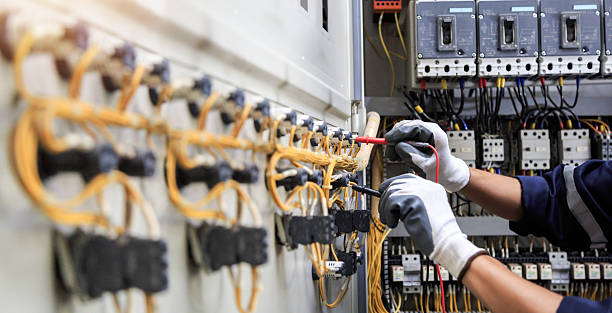 Professional Electrician technician working in Midway, GA